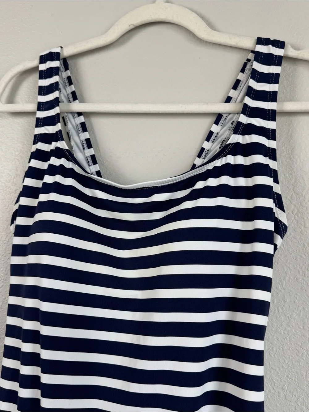 Tommy Bahama Women’s Sz 14 One Piece Swimsuit Lace Up Back Navy & White Striped